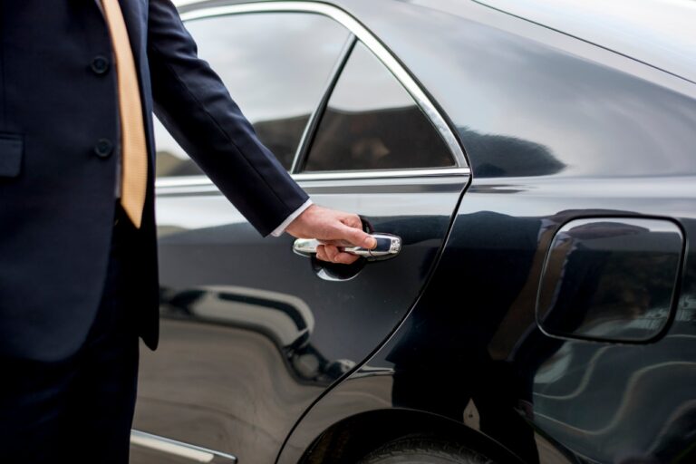 Why You Need To Hire A Chauffeur Geelong