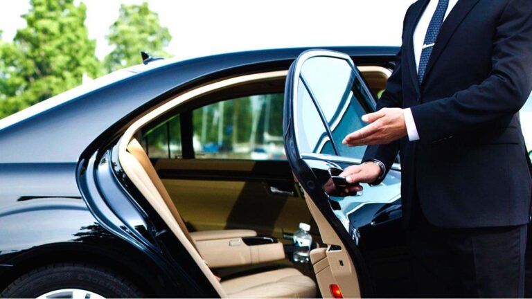 The Best Airport Chauffeur Sydney for Stress-Free Travel